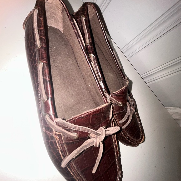 Cole Haan Brown Leather Loafers for Effortless Style - Picture 1 of 7